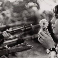 image IN LOVE WITH … WORKS BY ELLIOTT ERWITT AND MANY OTHERS